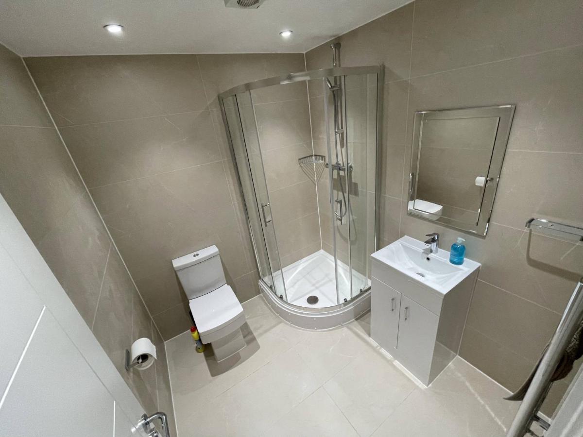 London Dagenham Apartments Екстериор снимка