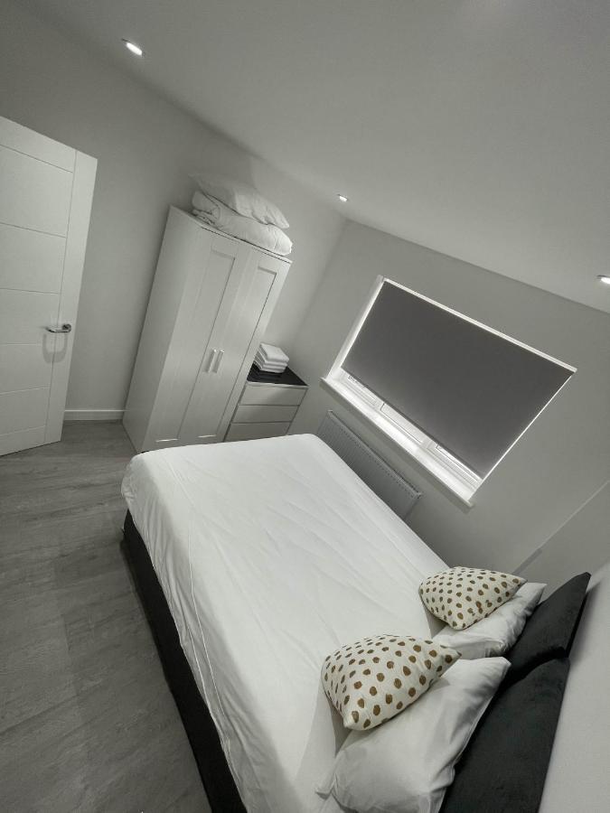 London Dagenham Apartments Екстериор снимка