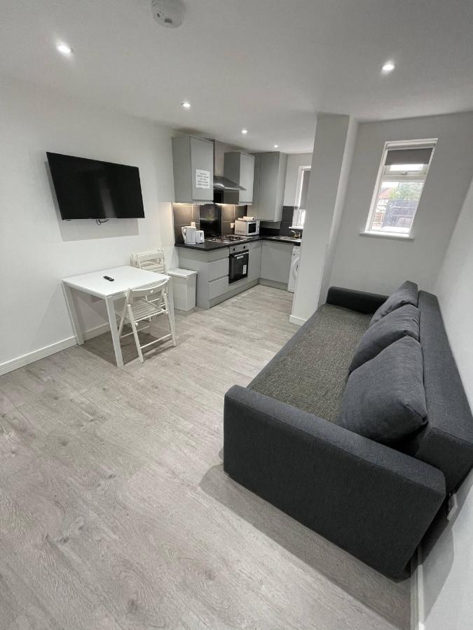 London Dagenham Apartments Екстериор снимка